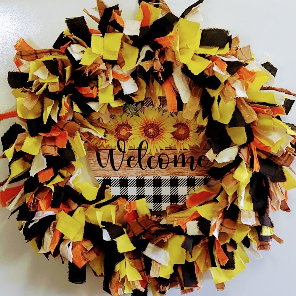 Hand Crafted Fall/All Seasons Welcome Sunflowers Round Fabric Rag Wreath 18"